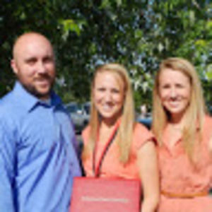 Meet your Posher, Manette